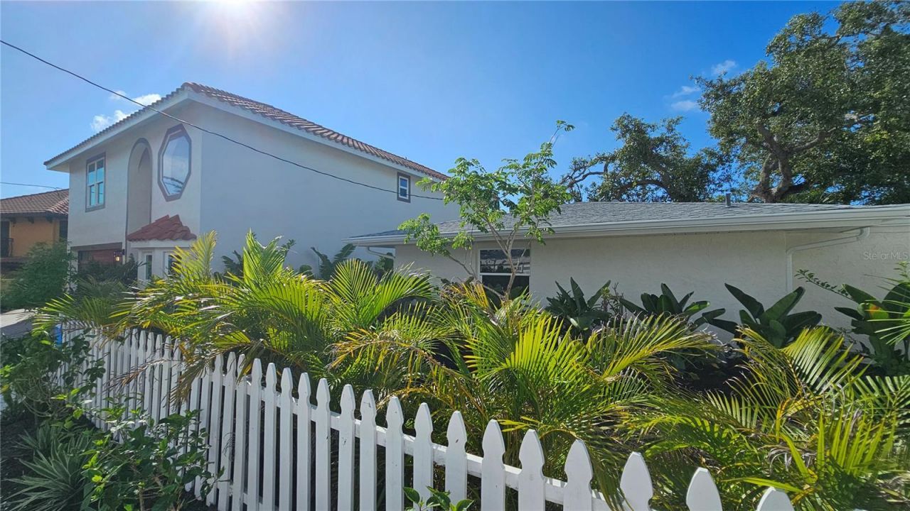 1240 Solitude Lane, Sarasota, FL 34242 Photo
