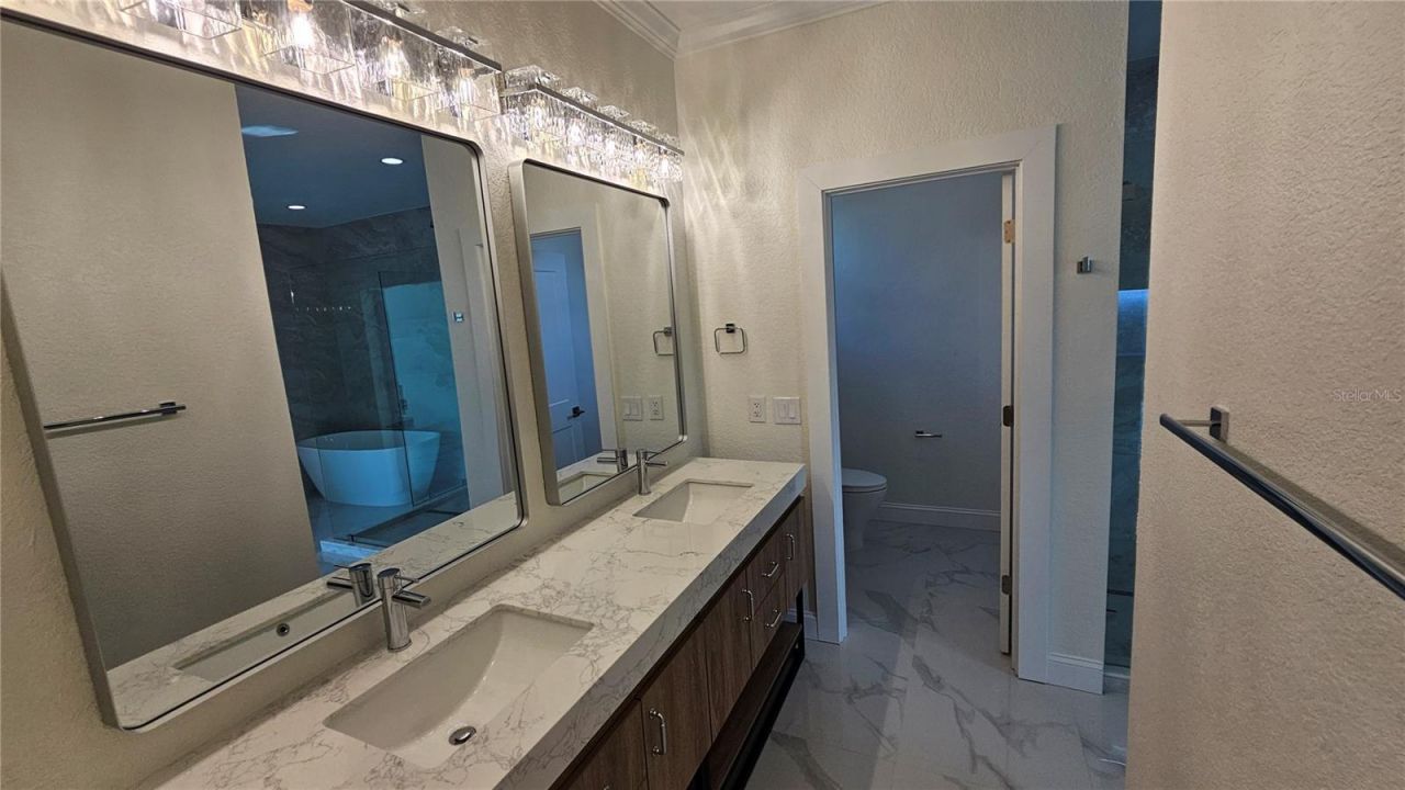 1240 Solitude Lane, Sarasota, FL 34242 Photo