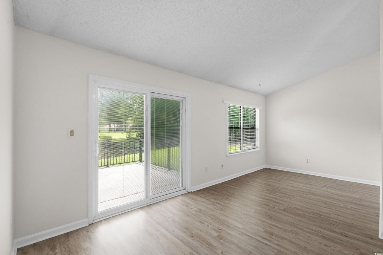 6576 Pebble Beach Crescent Photo 11