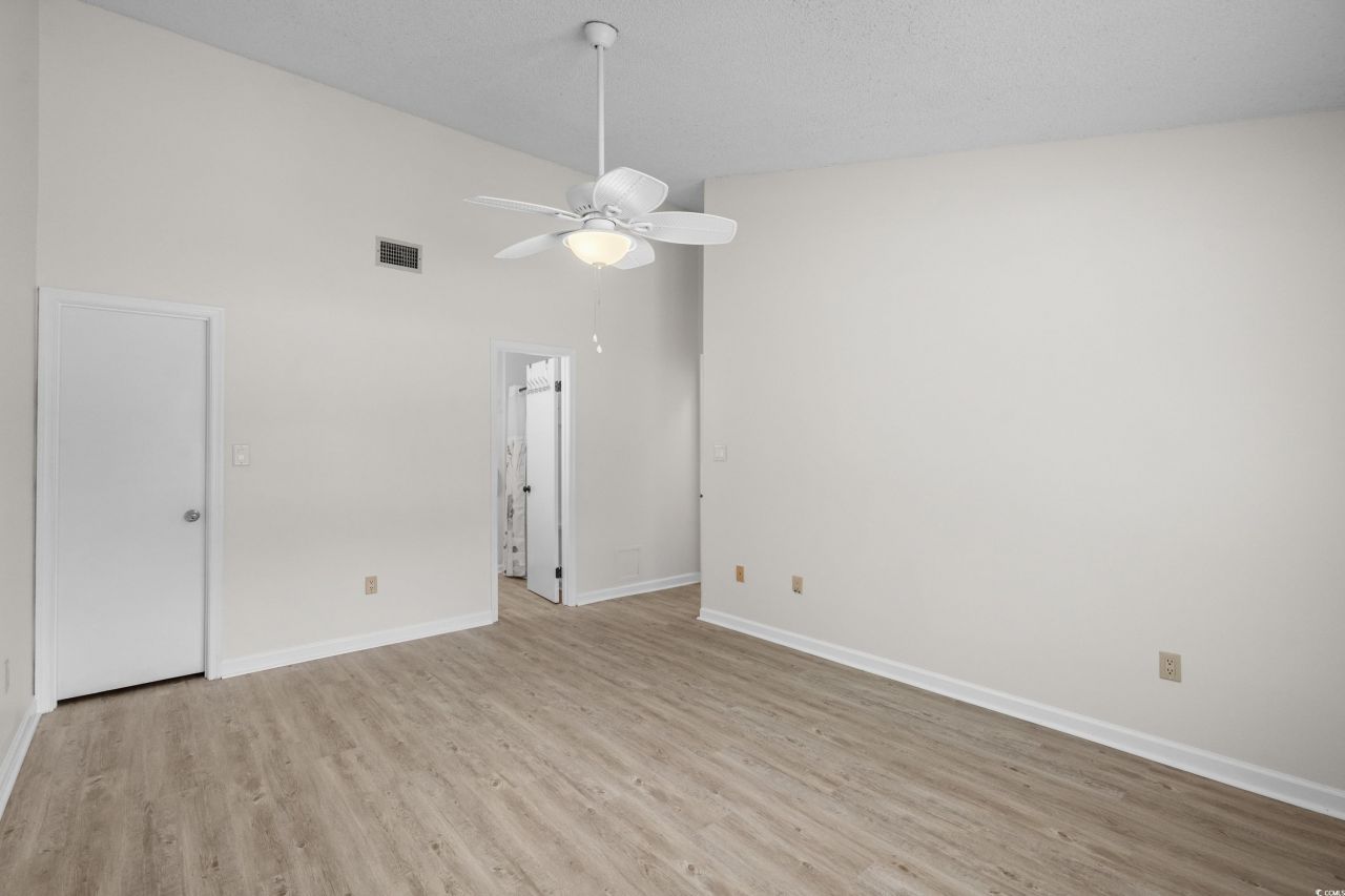 6576 Pebble Beach Crescent Photo 21