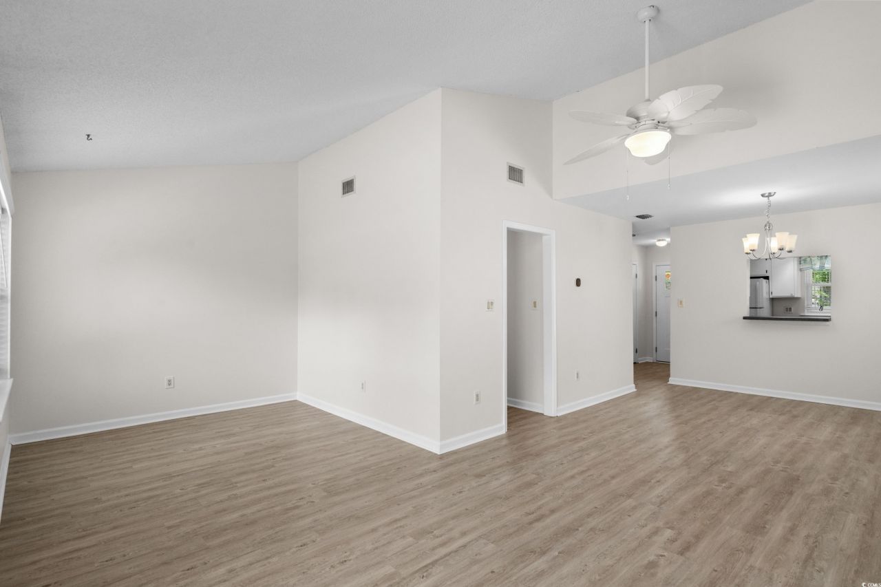 6576 Pebble Beach Crescent Photo 4