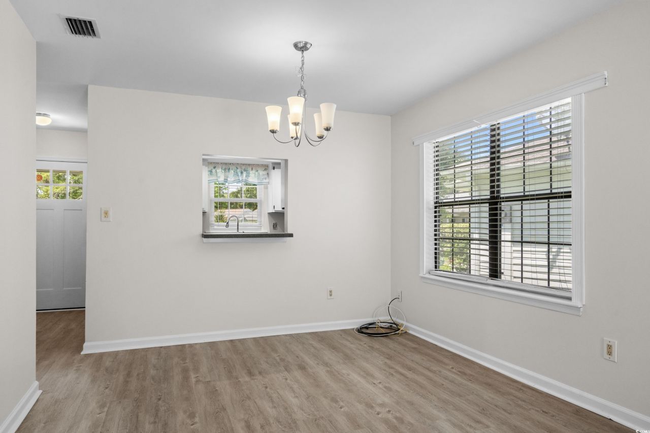 6576 Pebble Beach Crescent Photo 6