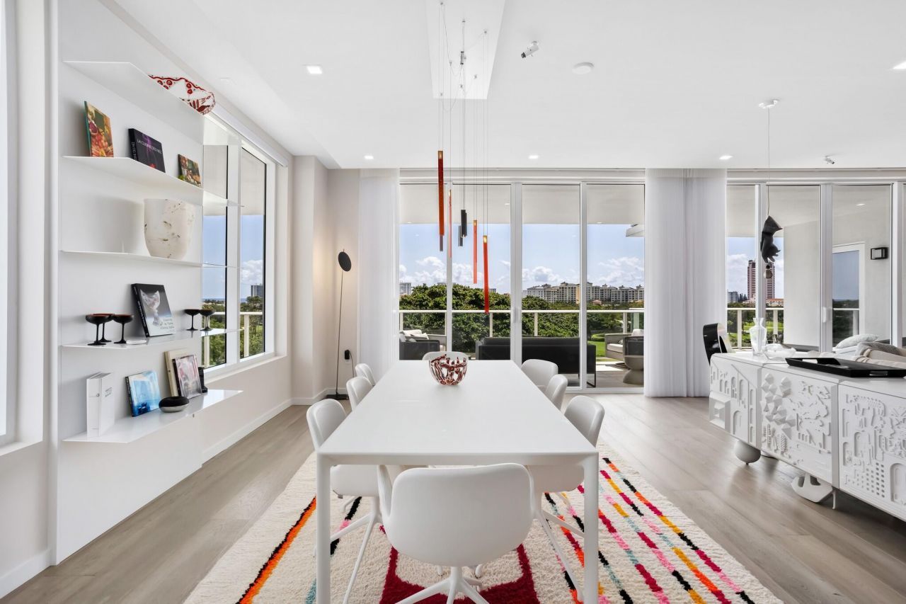 200 SE Mizner Boulevard, Unit 717, Boca Raton, FL 33432 Photo