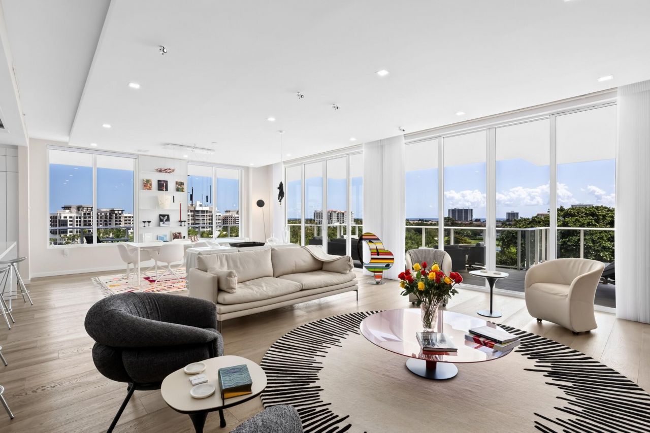 200 SE Mizner Boulevard, Unit 717, Boca Raton, FL 33432 Photo