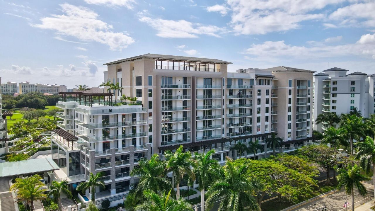 200 SE Mizner Boulevard, Unit 717, Boca Raton, FL 33432 Photo