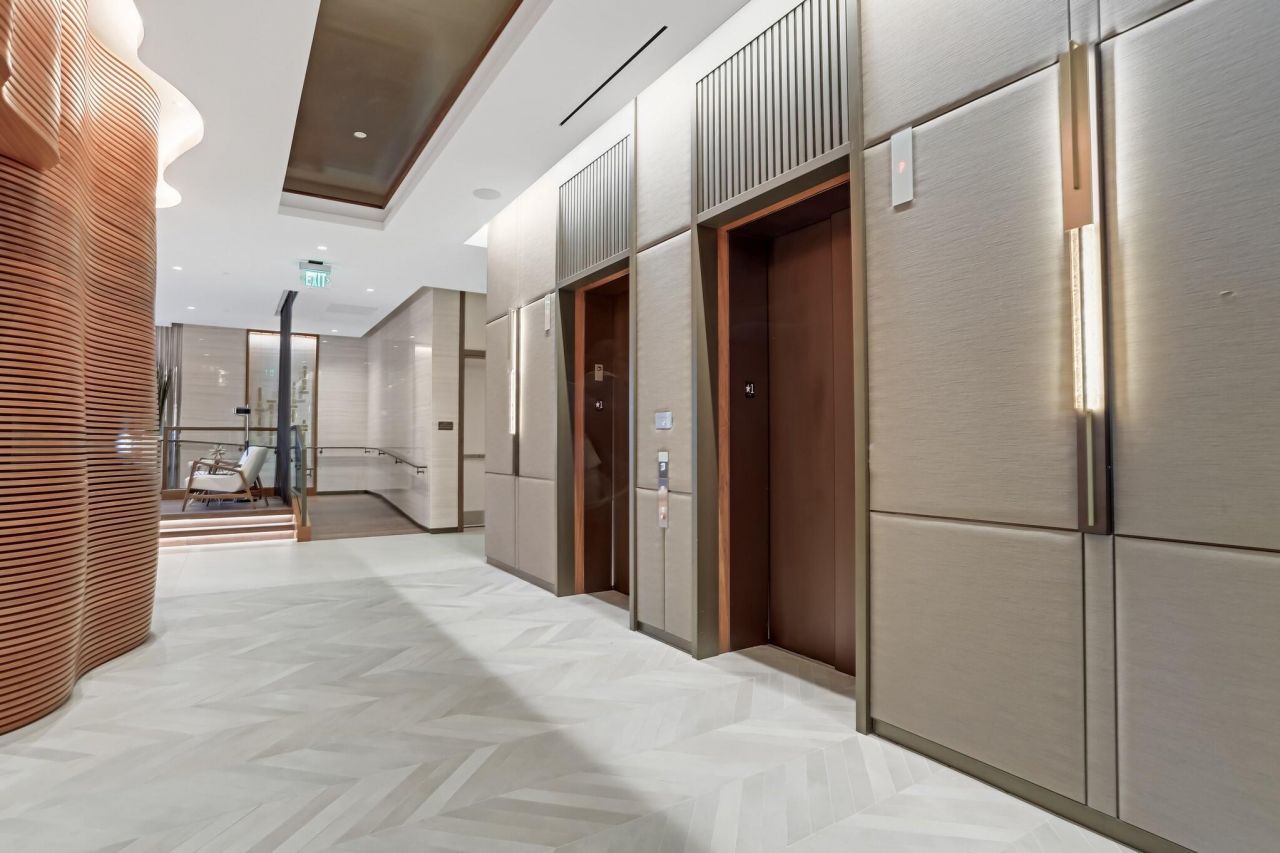 200 SE Mizner Boulevard, Unit 717, Boca Raton, FL 33432 Photo