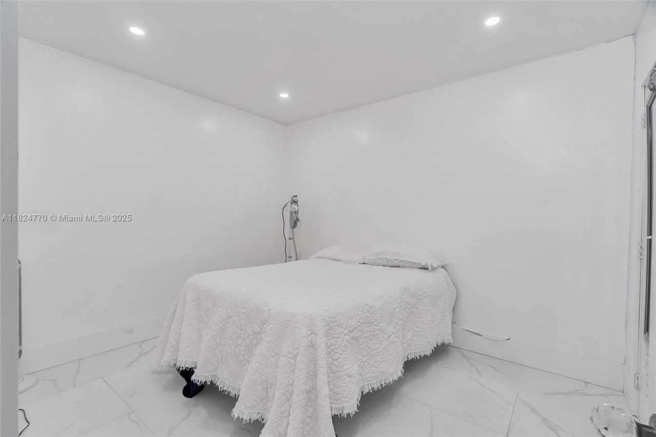 31 SW 58th Ct, Miami, FL 33144 Photo