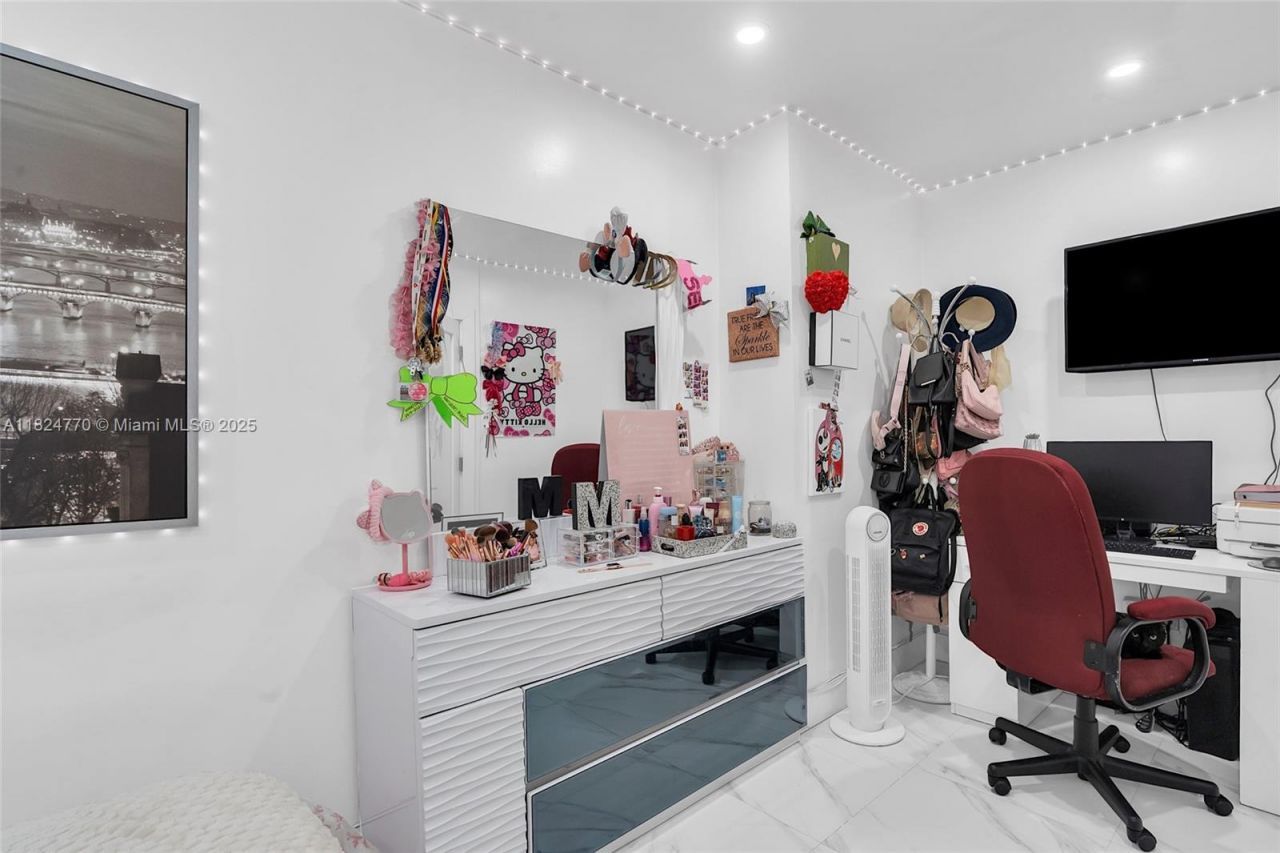 31 SW 58th Ct, Miami, FL 33144 Photo