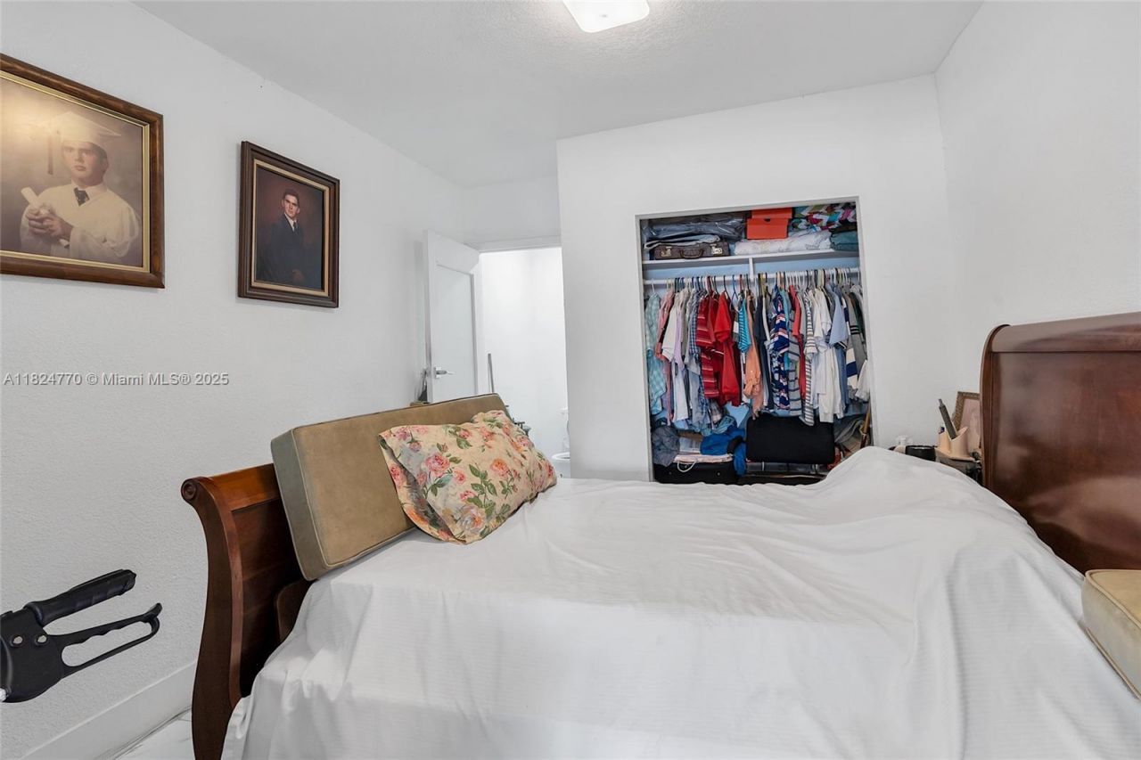 31 SW 58th Ct, Miami, FL 33144 Photo