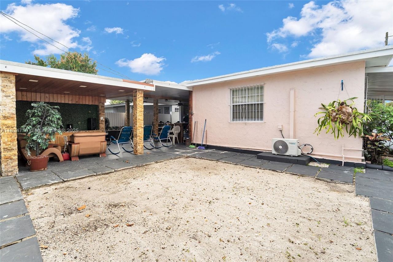 31 SW 58th Ct, Miami, FL 33144 Photo