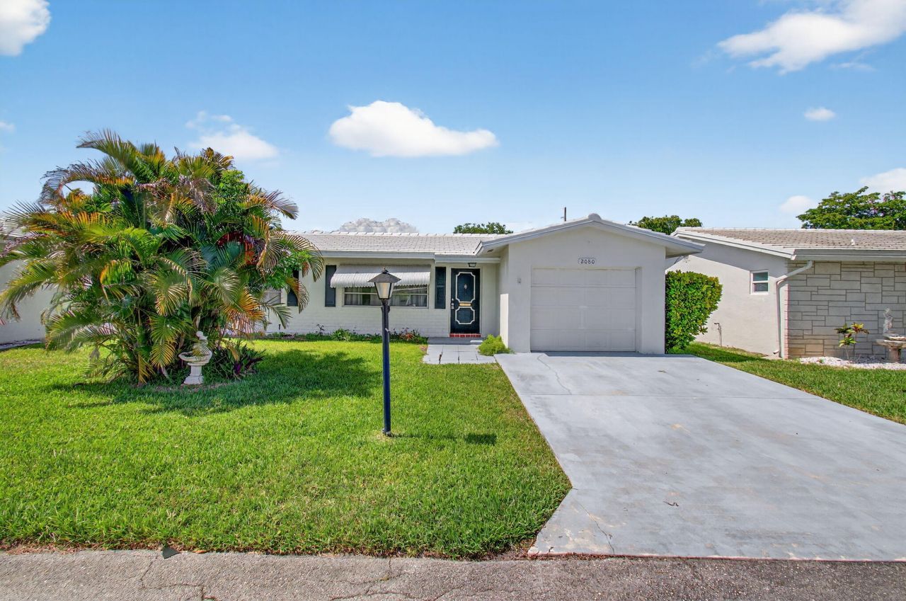 2080 SW 14th Avenue, Boynton Beach, FL 33426 Photo