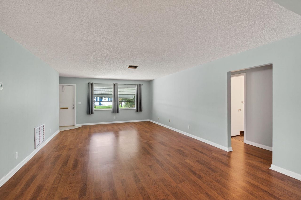 2080 SW 14th Avenue, Boynton Beach, FL 33426 Photo