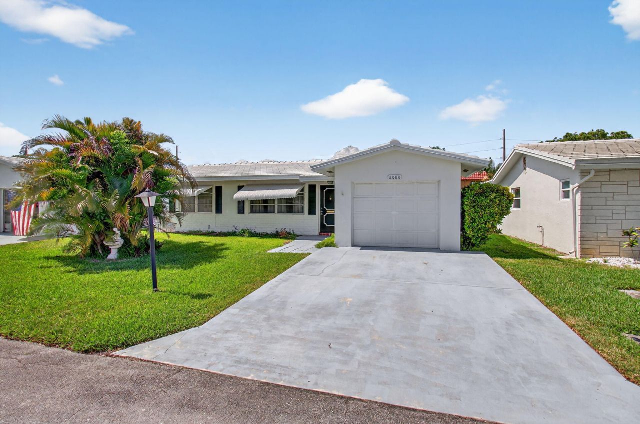 2080 SW 14th Avenue, Boynton Beach, FL 33426 Photo
