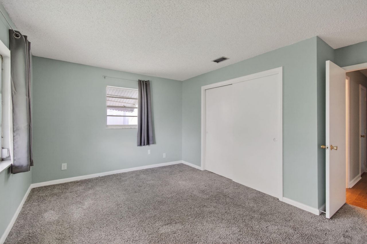 2080 SW 14th Avenue, Boynton Beach, FL 33426 Photo