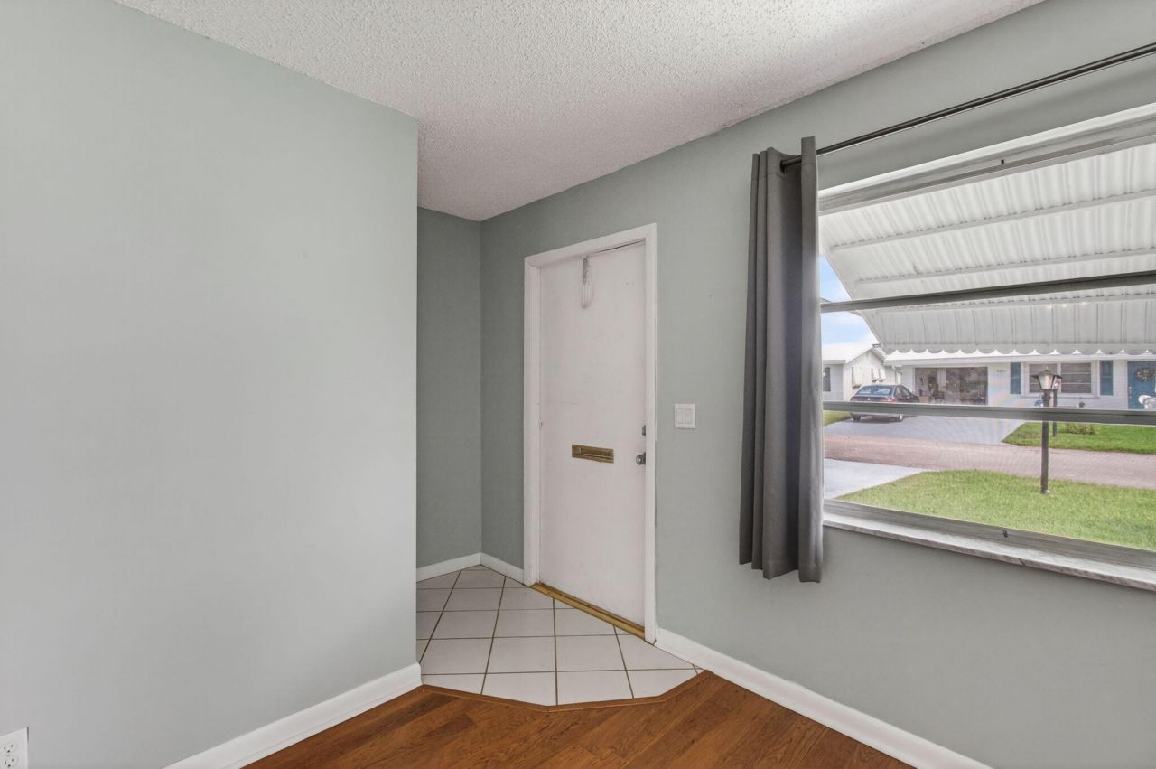 2080 SW 14th Avenue, Boynton Beach, FL 33426 Photo