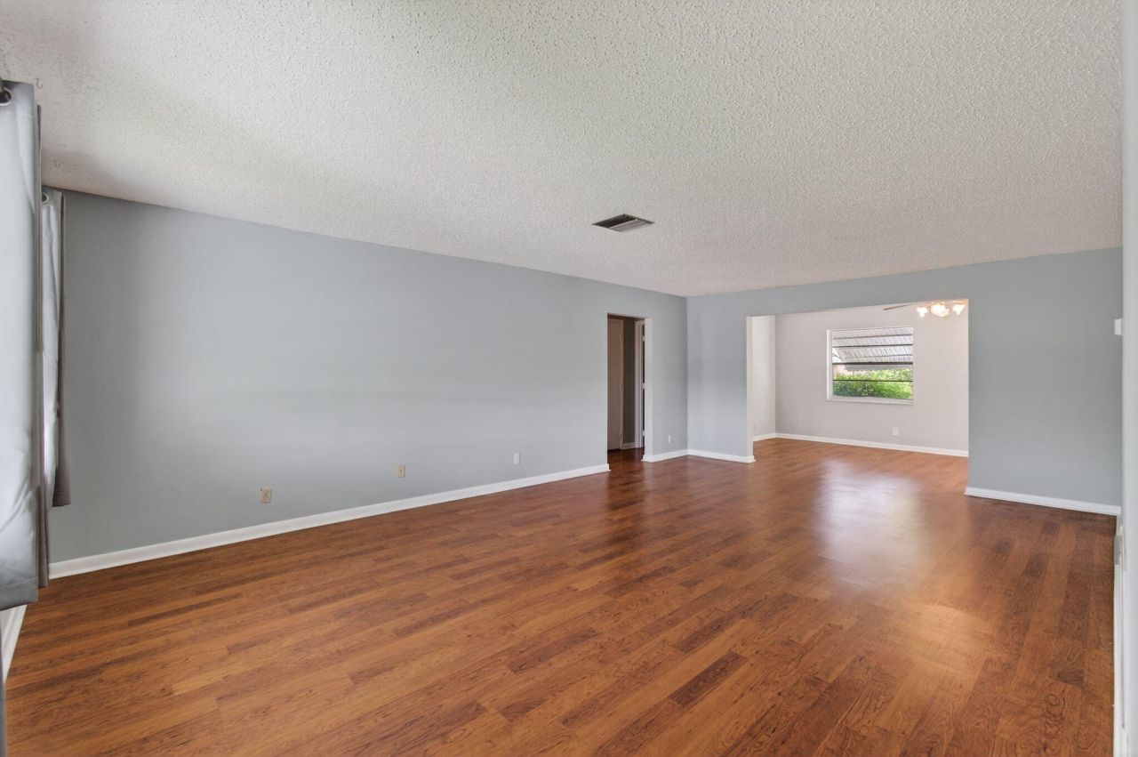 2080 SW 14th Avenue, Boynton Beach, FL 33426 Photo