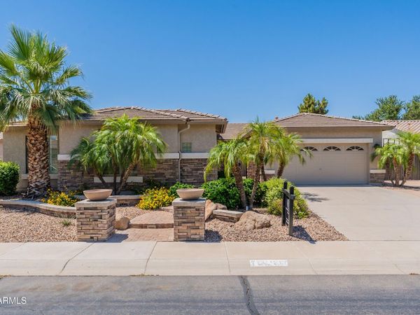 3173 E CANYON Way, Chandler, AZ 85249