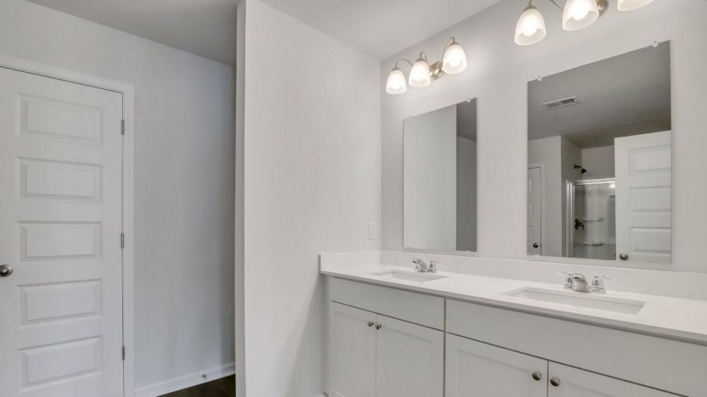 134 Twickenham Loop Photo 22