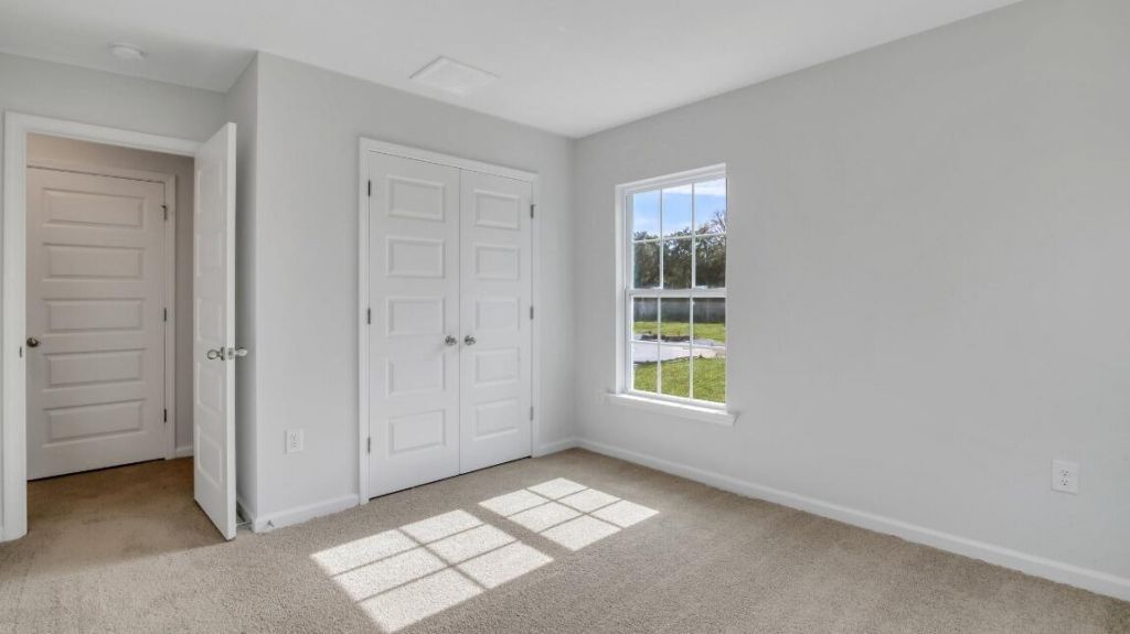 134 Twickenham Loop Photo 24