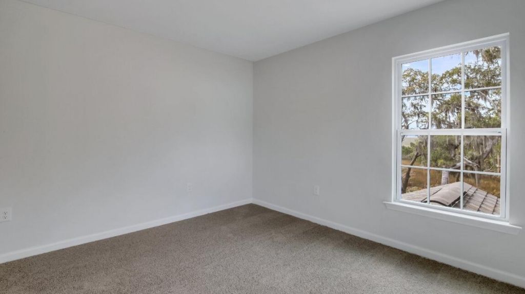 134 Twickenham Loop Photo 29