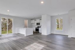 134 Twickenham Loop photo 4