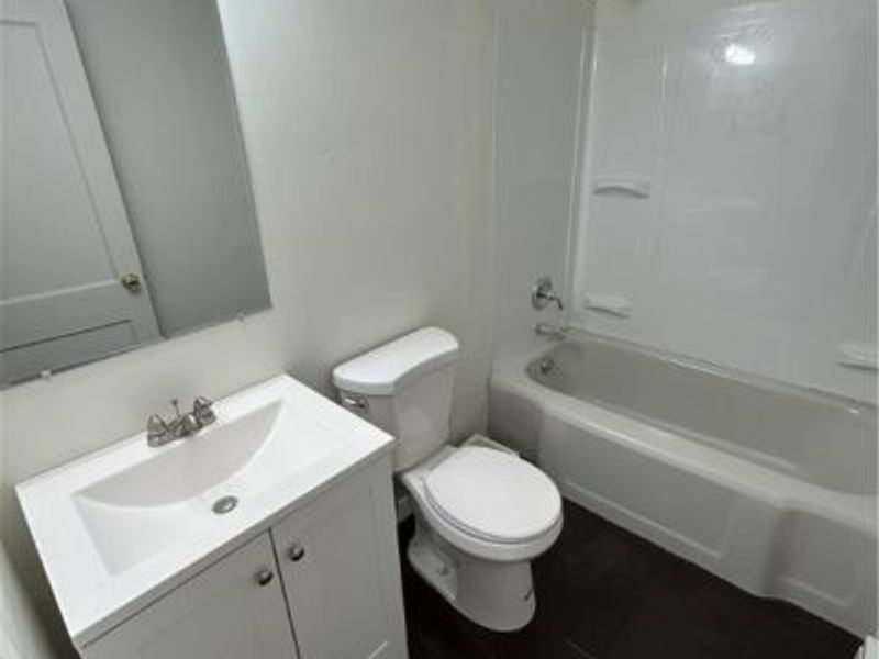 21860 Louis Road, Bedford Heights, OH 44146 Photo 10
