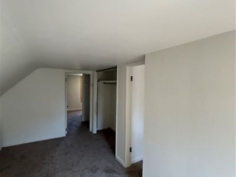 21860 Louis Road, Bedford Heights, OH 44146 Photo 17