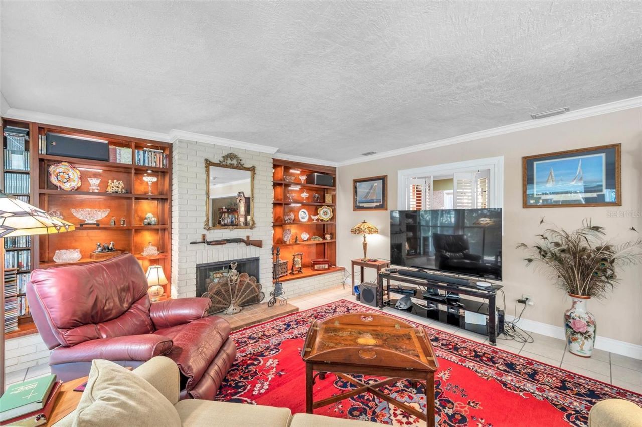 3898 49th Avenue S, Saint Petersburg, FL 33711 Photo