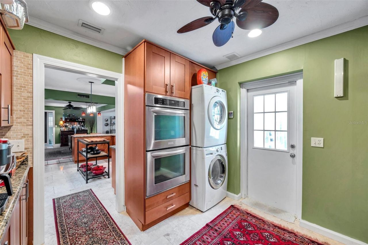 3898 49th Avenue S, Saint Petersburg, FL 33711 Photo