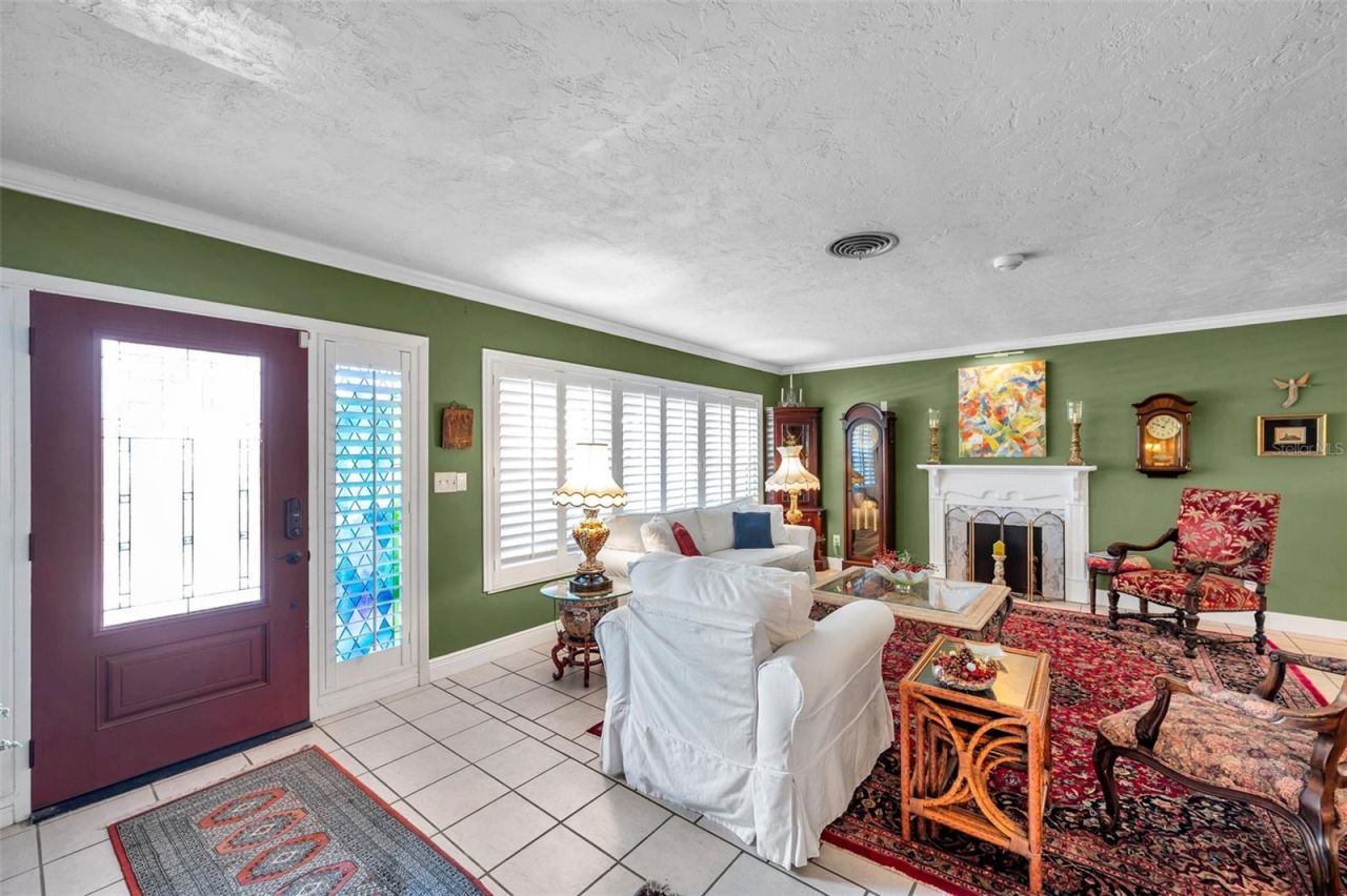 3898 49th Avenue S, Saint Petersburg, FL 33711 Photo