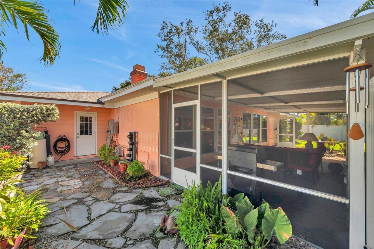 3898 49th Avenue S, Saint Petersburg, FL 33711 Photo