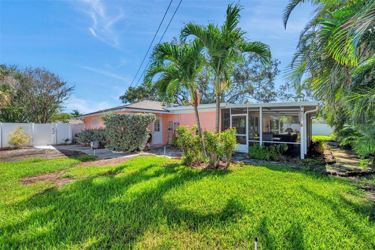 3898 49th Avenue S, Saint Petersburg, FL 33711 Photo