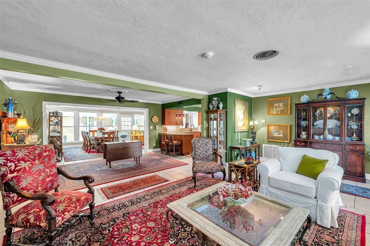 3898 49th Avenue S, Saint Petersburg, FL 33711 Photo