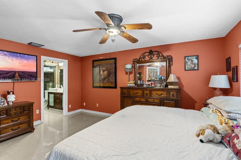 10091 SW 137th Pl, Miami, FL 33186 Photo