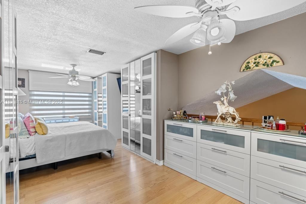 10091 SW 137th Pl, Miami, FL 33186 Photo