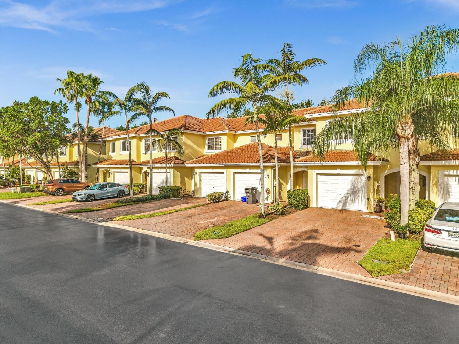 753 Imperial Lake Road, Unit 753, West Palm Beach, FL 33413 Photo