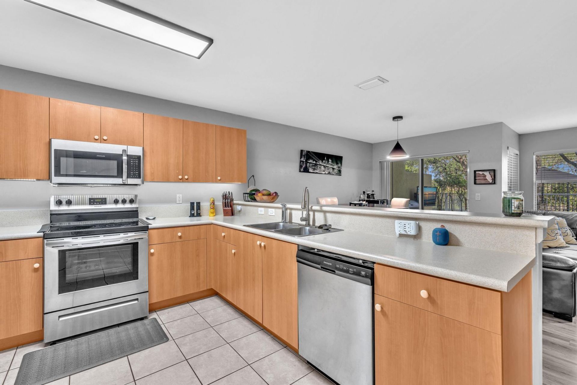 753 Imperial Lake Road, Unit 753, West Palm Beach, FL 33413 Photo