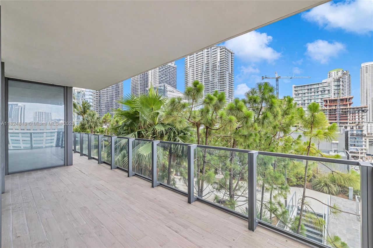 68 SE 6th St, Unit 712, Miami, FL 33131 Photo