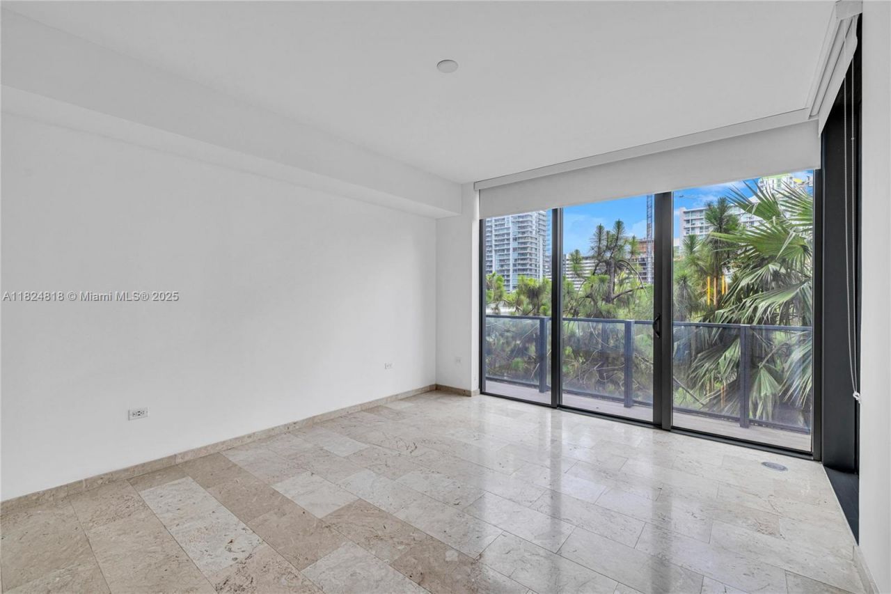68 SE 6th St, Unit 712, Miami, FL 33131 Photo