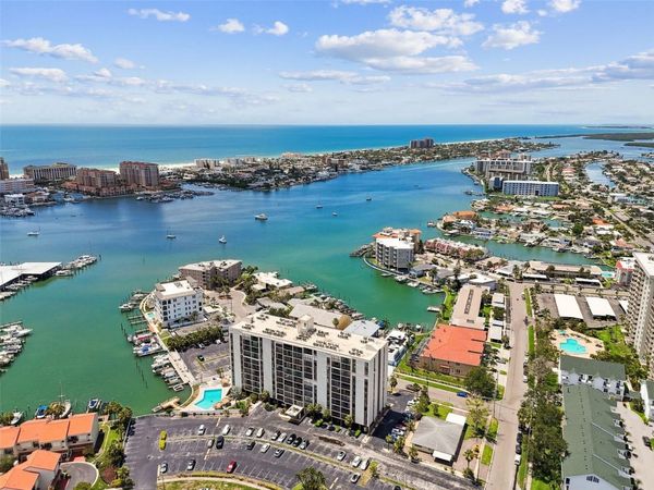 255 DOLPHIN POINT, Unit 207, CLEARWATER BEACH, FL 33767