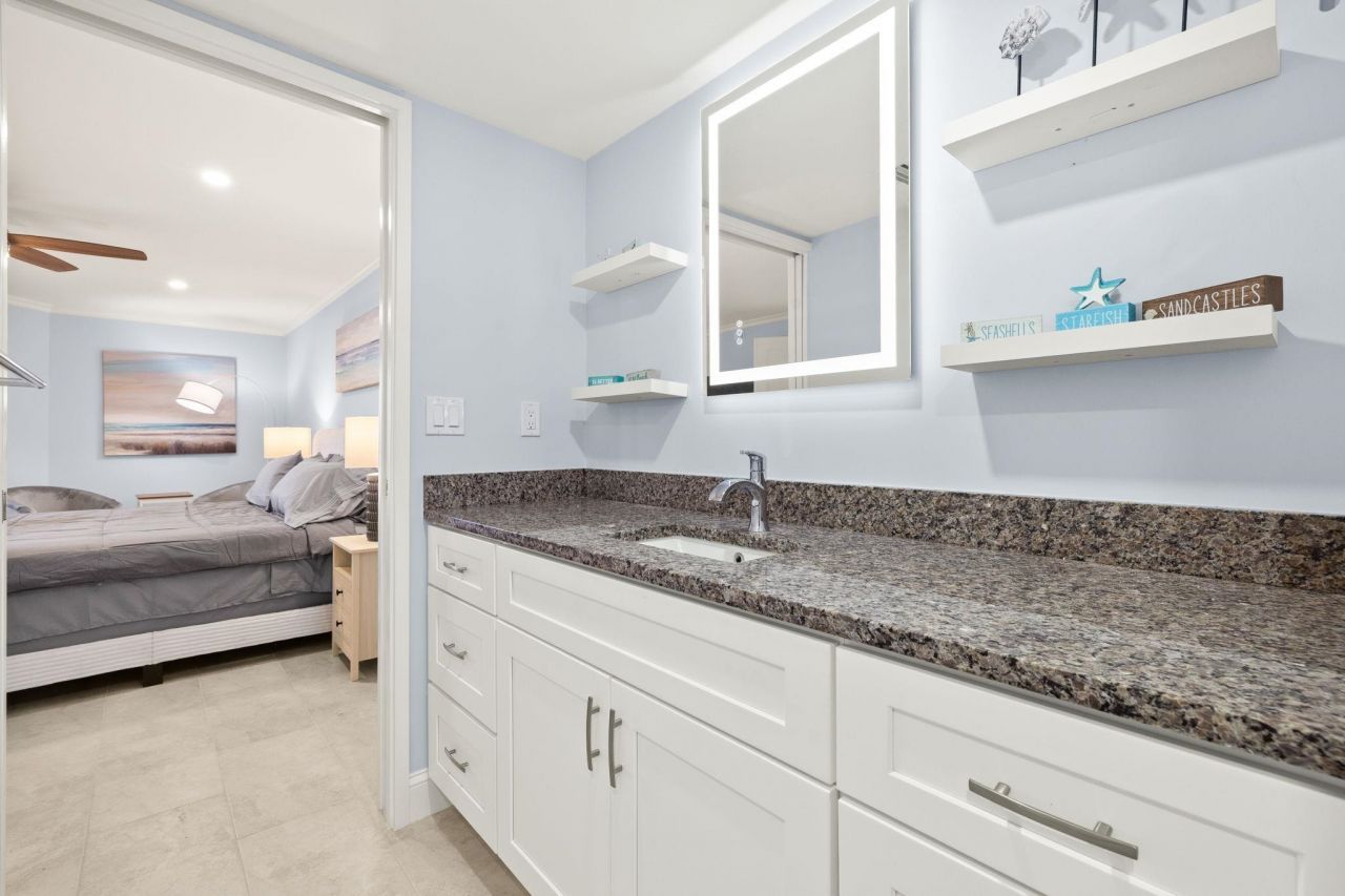 2445 W Gulf Dr, Unit E6, Sanibel, FL 33957 Photo