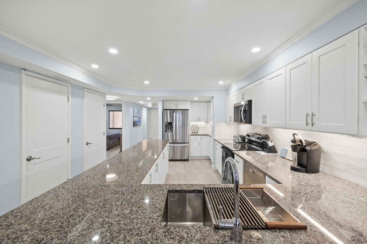 2445 W Gulf Dr, Unit E6, Sanibel, FL 33957 Photo