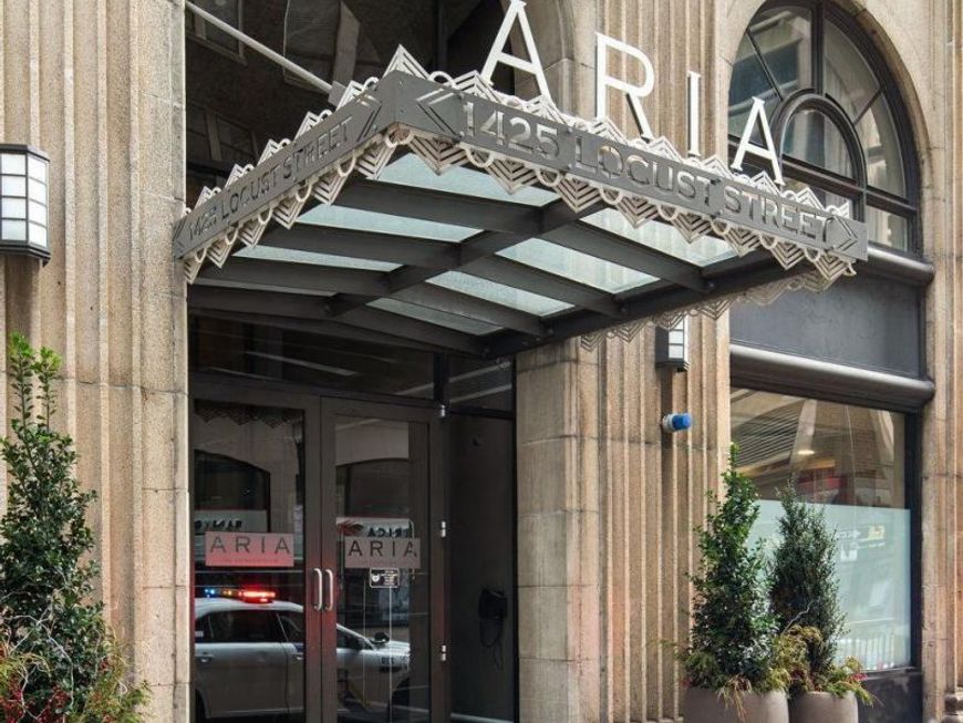 1425 Locust Street, Unit 5C, Philadelphia, PA 19102 Main Photo