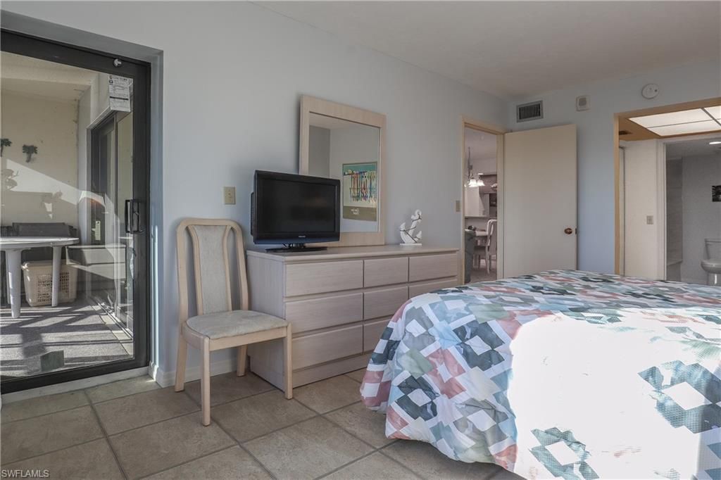 4265 Bay Beach Ln, Unit 524, Fort Myers Beach, FL 33931 Photo