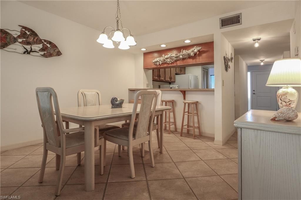 4265 Bay Beach Ln, Unit 524, Fort Myers Beach, FL 33931 Photo