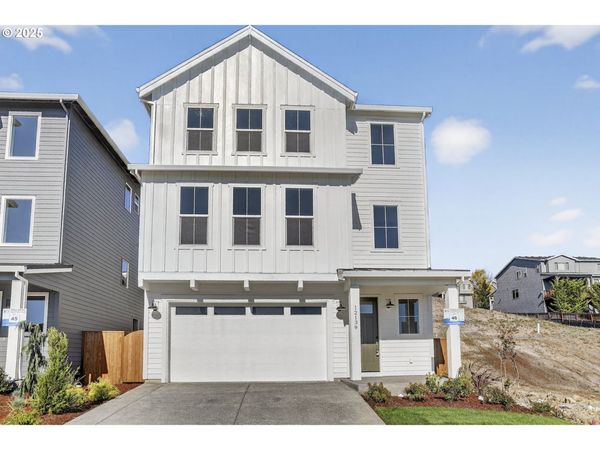 12139 SW Turnagain DR, Tigard, OR 97224