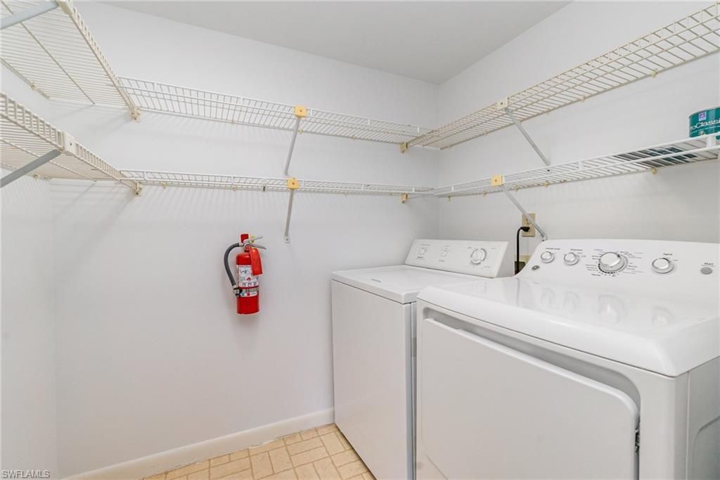 9950 Sailview Ct, Unit 12, Fort Myers, FL 33905 Photo