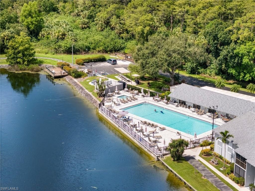 9950 Sailview Ct, Unit 12, Fort Myers, FL 33905 Photo