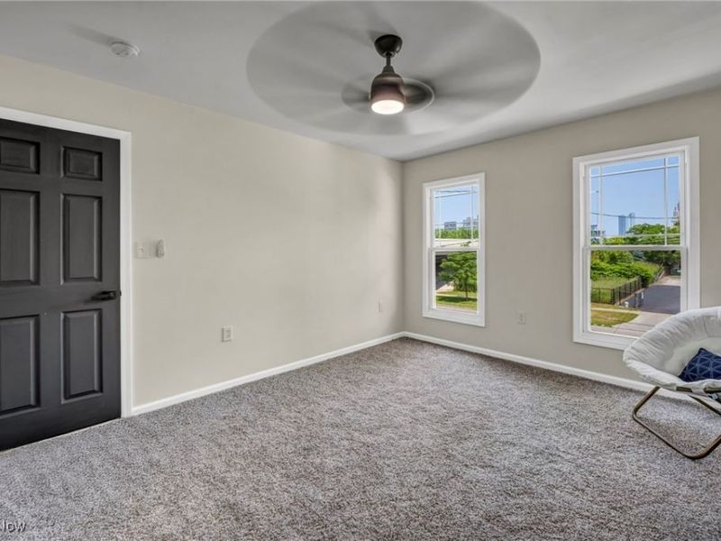 1423 Kenilworth Avenue, Cleveland, OH 44113 Photo 30