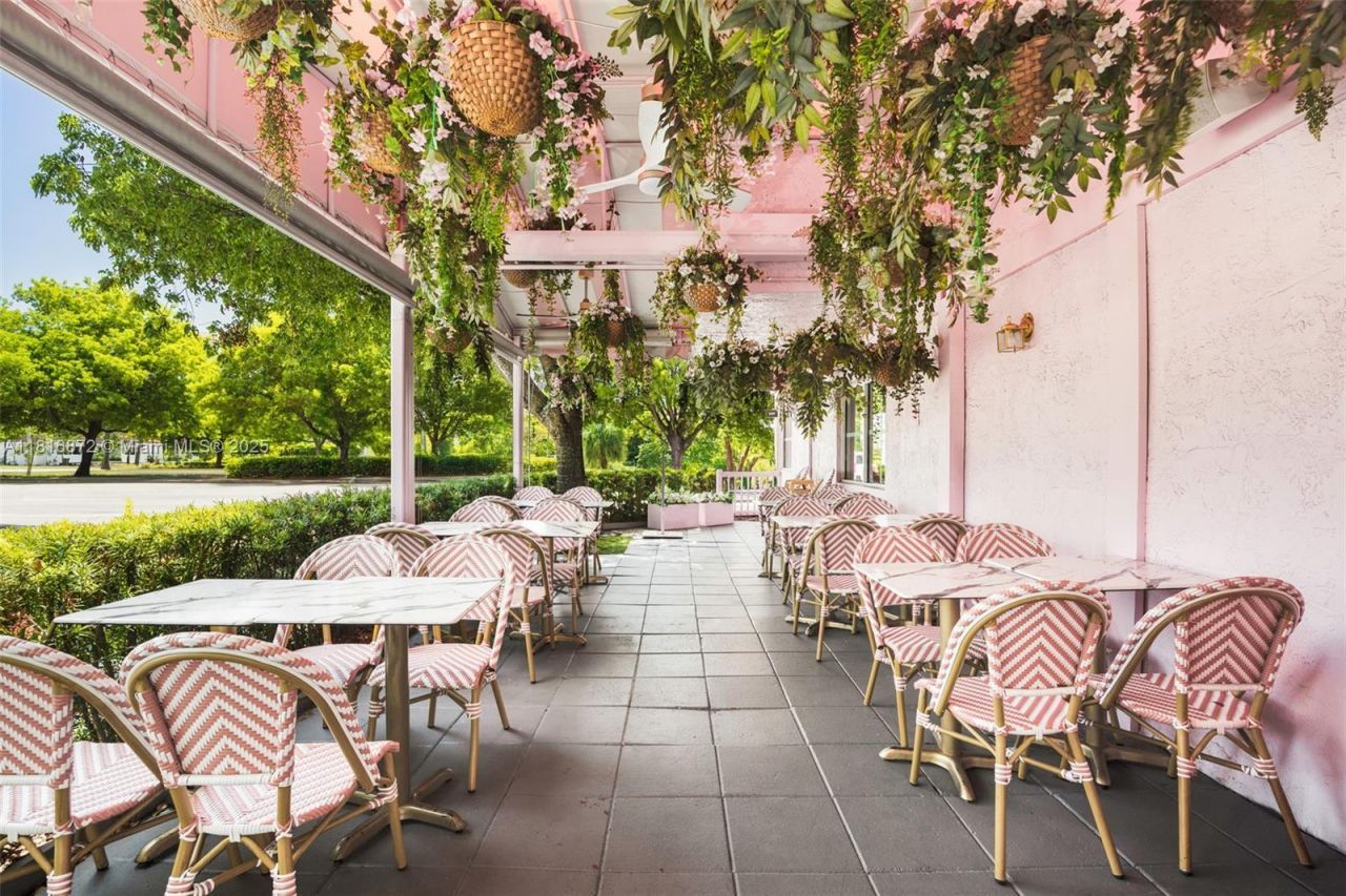 2345 SW 37th Ave, Miami, FL 33145 Photo